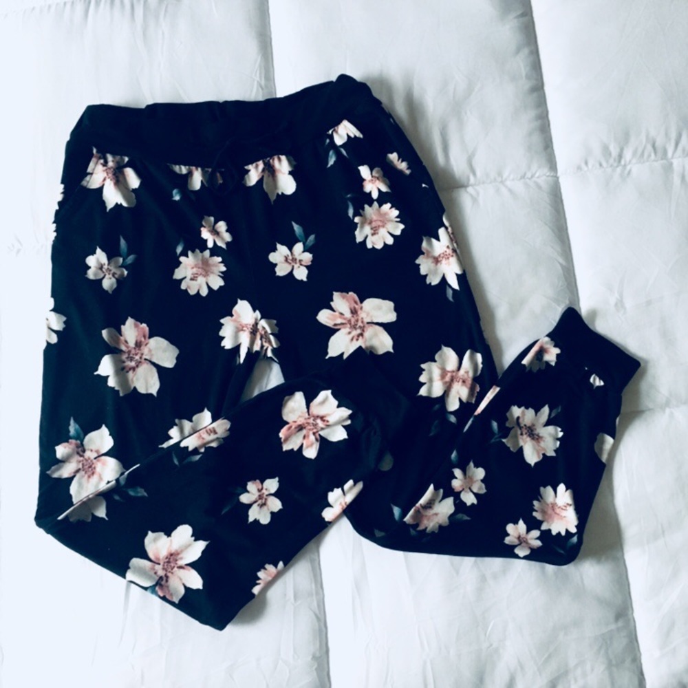 🌸🔥🎉HP!! 9/22🎉🔥SOFT jogger🌸